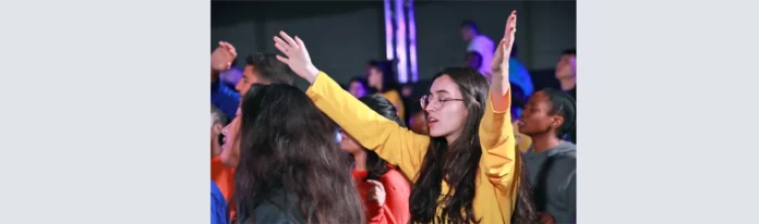 mar-23-day-14-youre-highly-favored-b-min